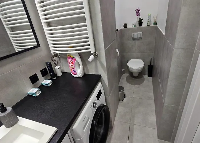 9wygodny W Centrum Wroclawia Wroclaw